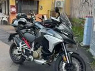 ducati multistrada v4 s travel & radar