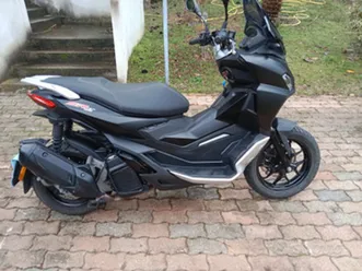 scooter aprila sr gt 125 2023 abs
