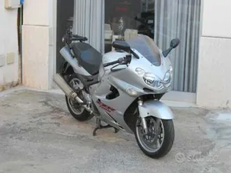 kawasaki zz-r 1200 sport tourer