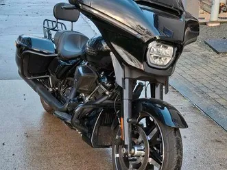 ② harley-davidson street glide 117 (2024)