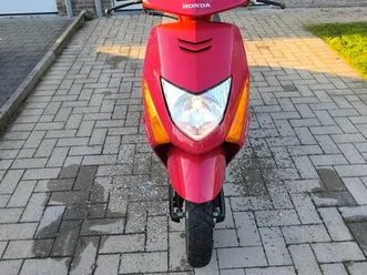 ② honda lead 100 cc