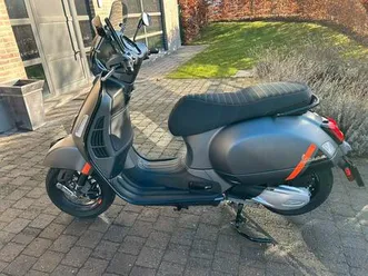 ② vespa gts 300 hp supersport - 4441 km