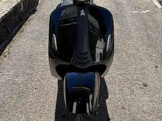 vespa gts super 300