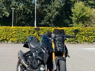 suzuki gsx-s1000 te koop, veel accessoires, weinig km — motoren | suzuki — marktplaats