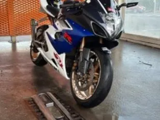 suzuki - gsxr 1000 k6