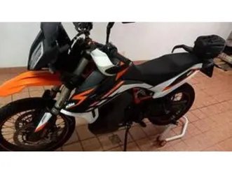 890 adventure r (2022)