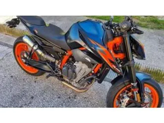 890 duke r (2022 - 23)