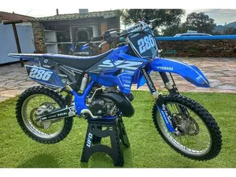 yamaha yz 250 -- reguengos de monsaraz