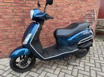 sym fiddle 2 2024 , e5 , zeer mooi, 45km uitvoering — scooters | sym — marktplaats