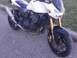 kawasaki z1000 del 2006