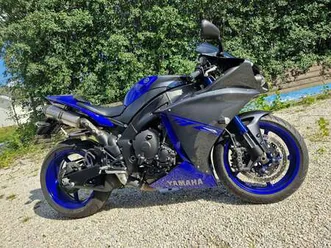 yamaha yzf-r1