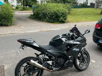 kawasaki ninja 400 bj. 2022