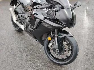 yamaha yzf-r1
