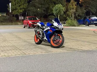 suzuky gsx-r 750
