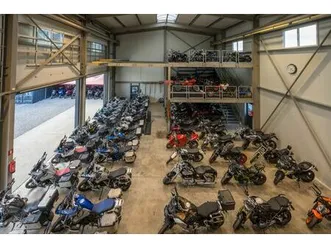 piaggio vespa primavera 125