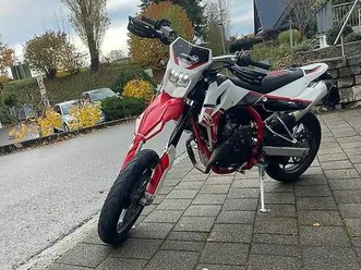 supermoto 125 swm sm 125 r