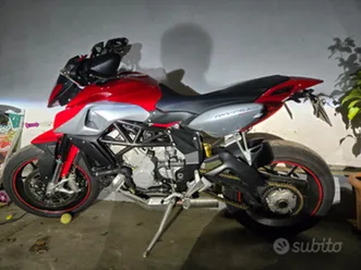 mv agusta rivale 800