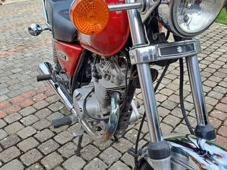 moto suzuki gn