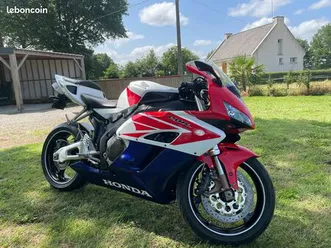 honda cbr 1000 rr