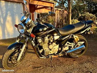 yamaha xjr 1300