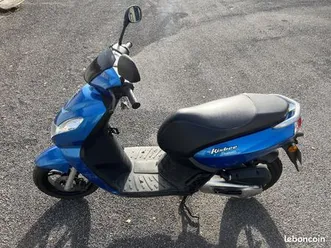 scooter kisbee