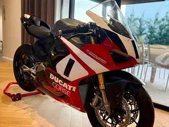 ducati panigale v2 superquadro final édition neuve