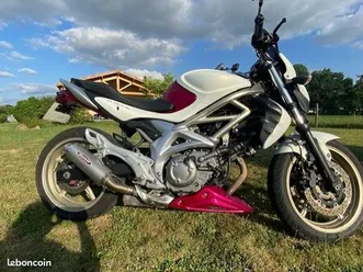 moto suzuki gladius sfv650