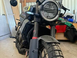 husqvarna svartpilen 401