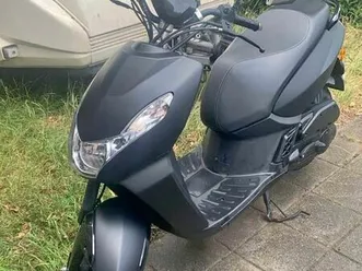 scooter peugeot keesby streetzone