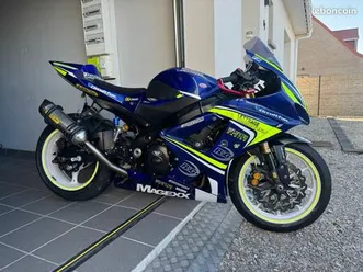 suzuki gsxr 1000cm3 k9 pisté