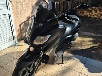 xmax 125