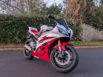 yamaha r6 2008 - suivi complet - prête à rouler