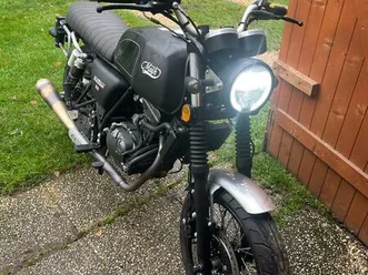 black seven mash 125 cc