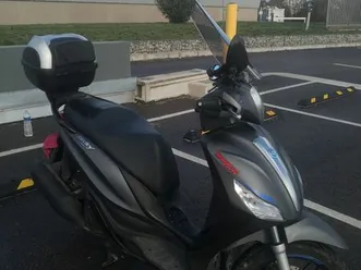 piaggio medley trés bon état