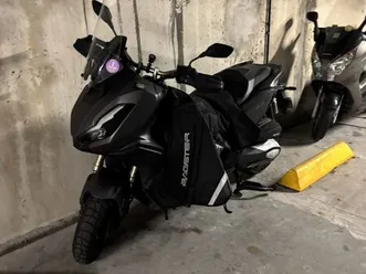 scooter honda adv 350 abs