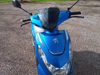 scooter peugeot kisbee