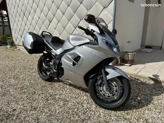 triumph sprint st 1050 abs - ct ok