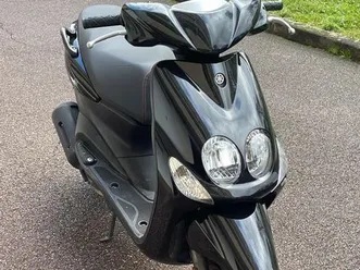 yamaha neos 4t 2018 - seulement 8 400 km - très bon état