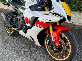 yamaha yzf-r1 world gp 60th anniversary