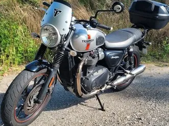 street twin bon état