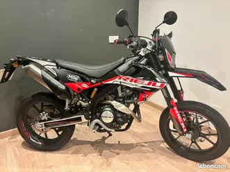 rieju marathon 125 sm pro