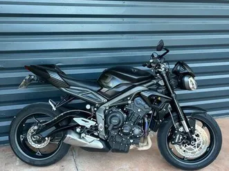 triumph street triple r