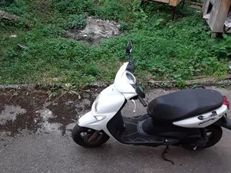 scooter yamaha neos