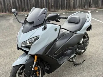 yamaha t max tech max 560 grey