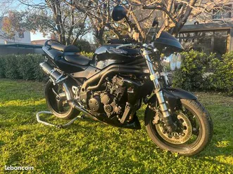 triumph speed triple 955i de 2004
