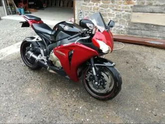 honda cbr 1000 rr