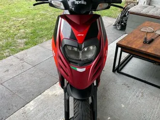 scooter sr aprilia