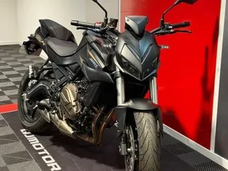 qj motor srk 700 cm3