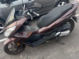 honda pcx 125 – 2017 – 11 100 km