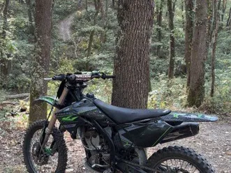 moto cross 250 kxf refaite à neuf / pièces constructeurs / piston à 0 km